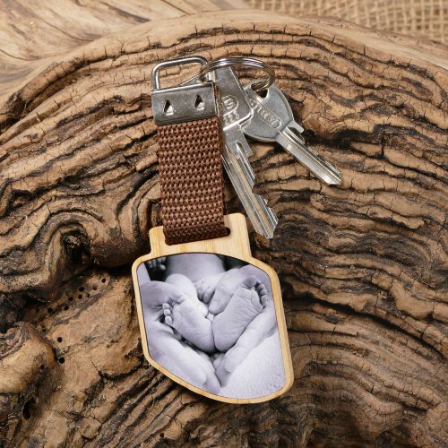 Schlüsselanhänger Swing mit Foto - aus Holz - zweiseitig